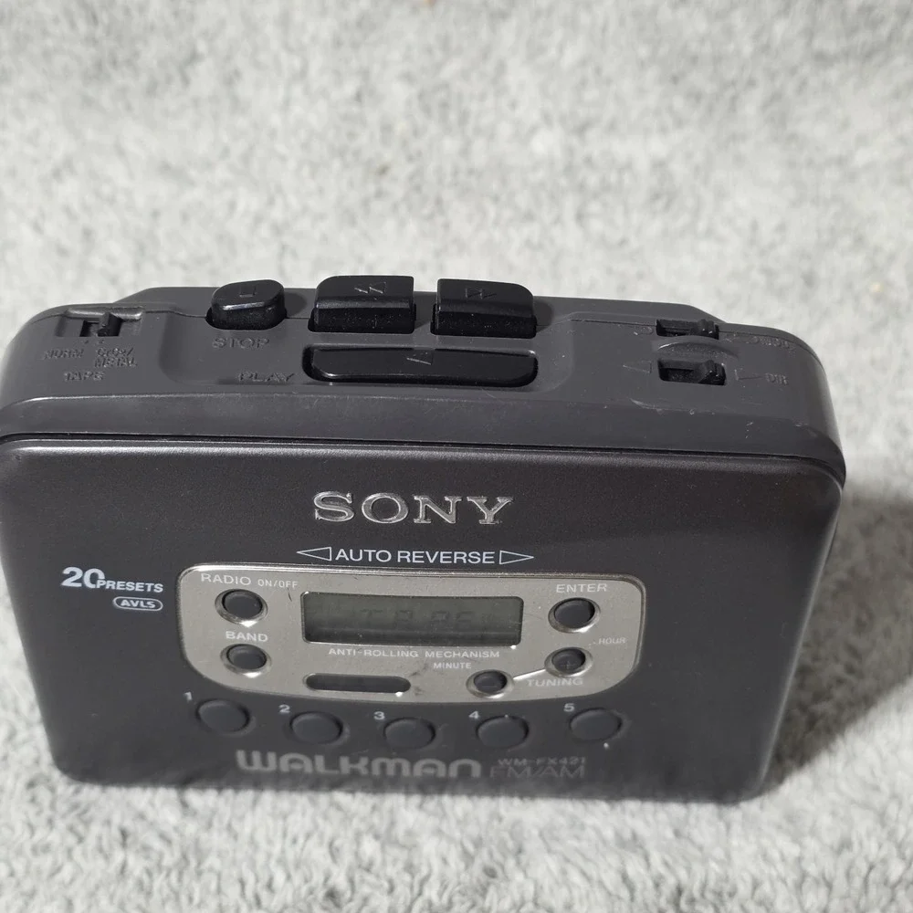 Sony Walkman WM-FX421 FM/AM Radio Cassette Player Auto Reverse TESTED WORKS